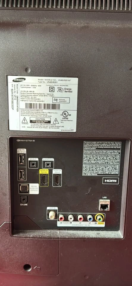 Samsung 40" LCD TV UN40H5201AFXZA - photo 3