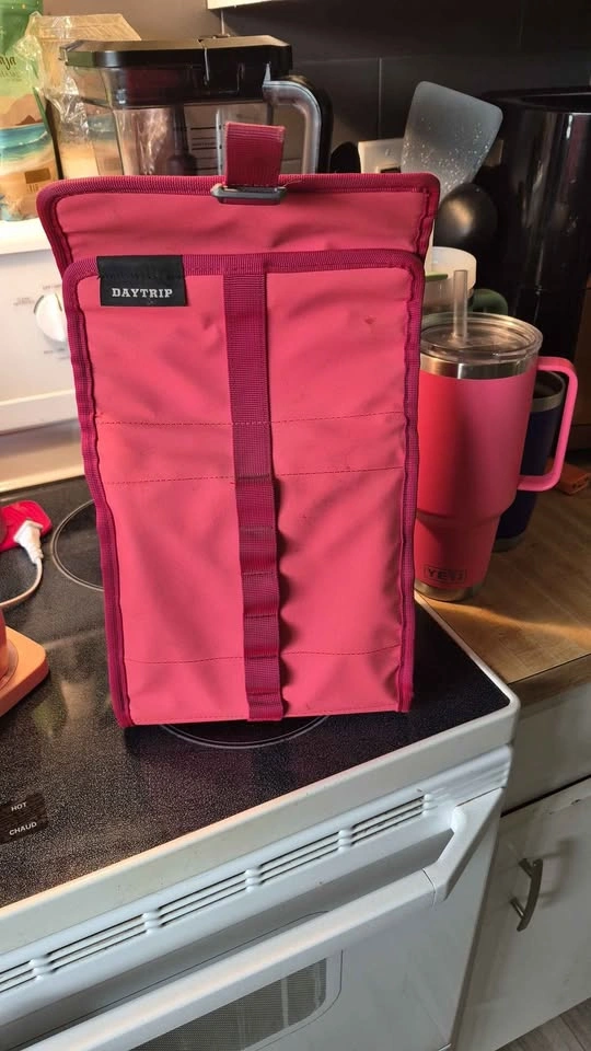 Yeti Daytrip Bag! - photo 2