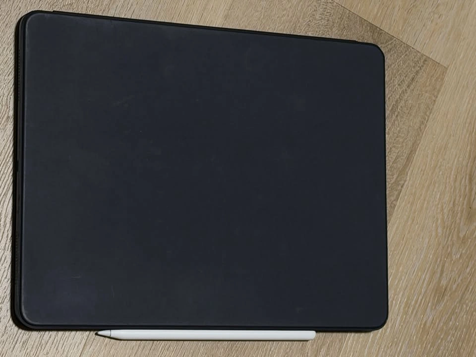 iPad Pro 12.9 4th Gen 128GB Cellular Bundle with Accessories - photo 3