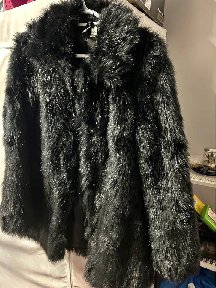 H&M faux fur coat