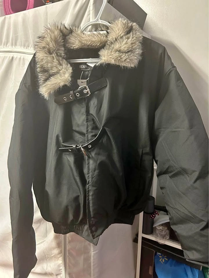 Oversized bomber winter jacket