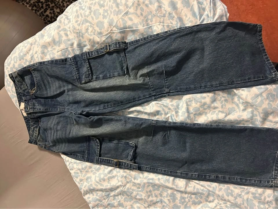 Denim blue jeans - photo 4