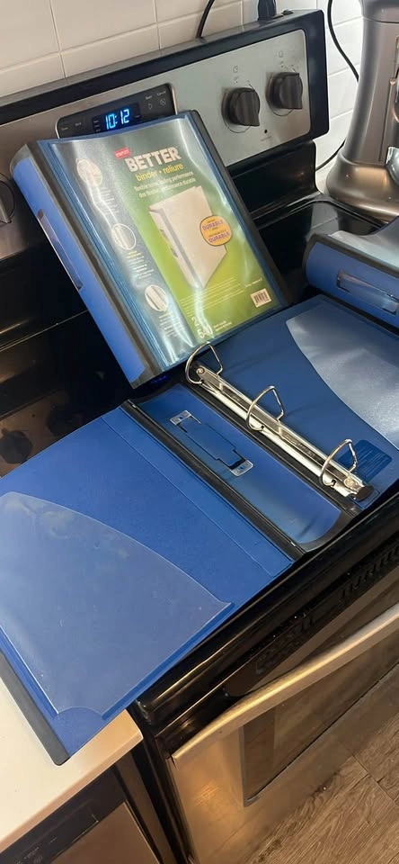 Three 2 inch binders - photo 3