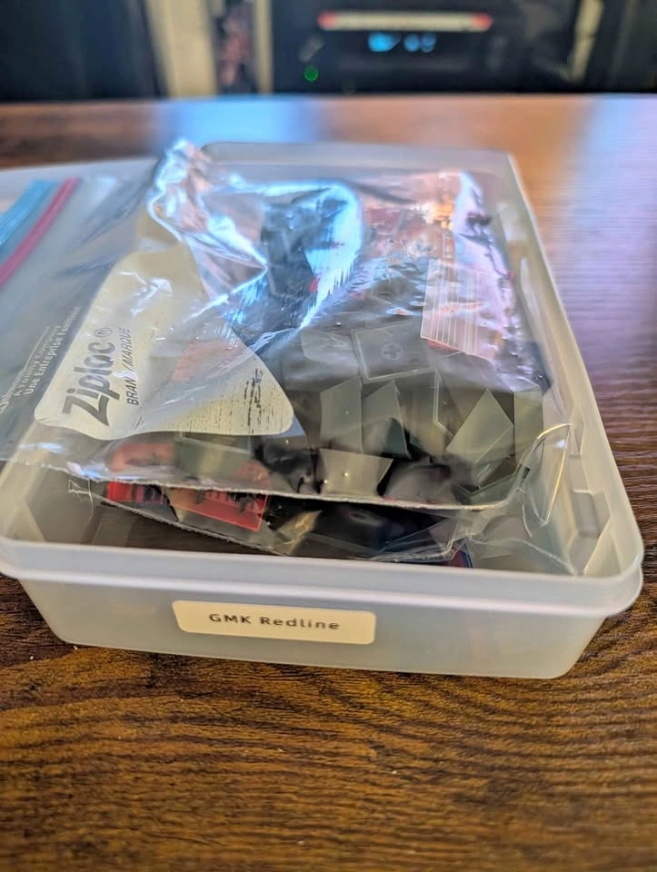 GMK Redline Standard Kit Keycaps