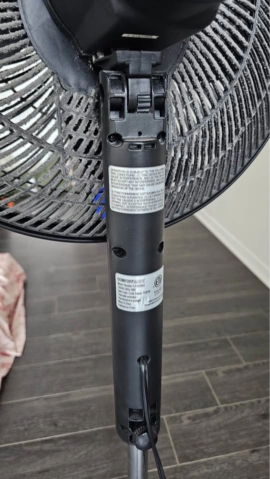ComfortMate Pedestal Fan with remote - Moving sale - photo 3