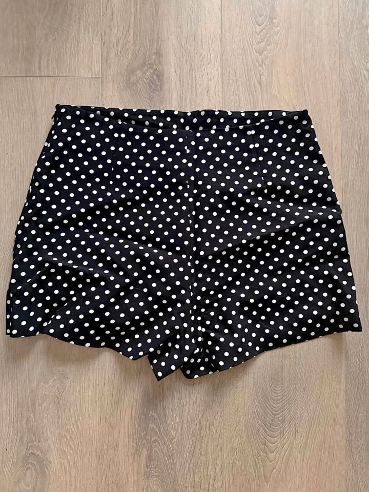 Zara Polka Dot Shorts