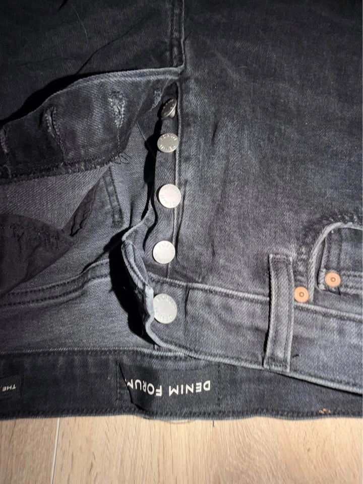 Aritzia Denim Forum Jeans - photo 2