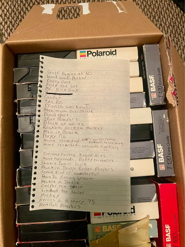 VHS box 2 - photo 2