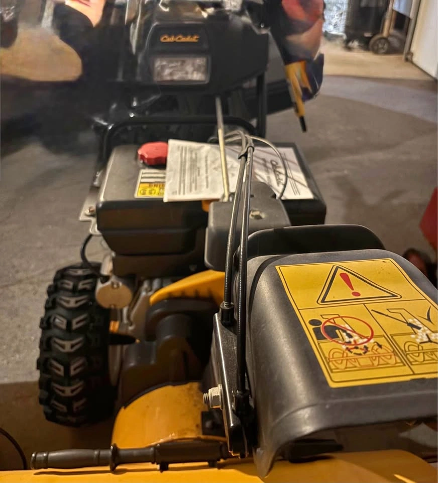 Cub Cadet 530 SWE Snow Thrower