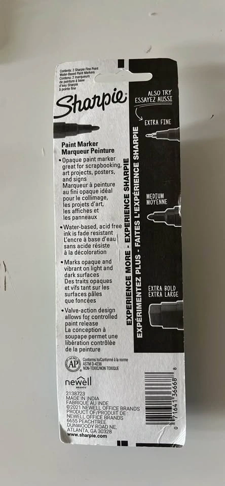 6 packs of sharpies ($2 for all) - photo 3
