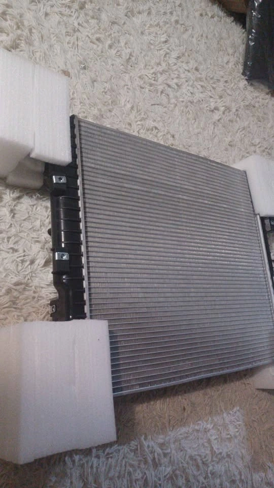 BRAND NEW Cadillac CT4 Radiator (2020–2023) | Never Used - photo 3