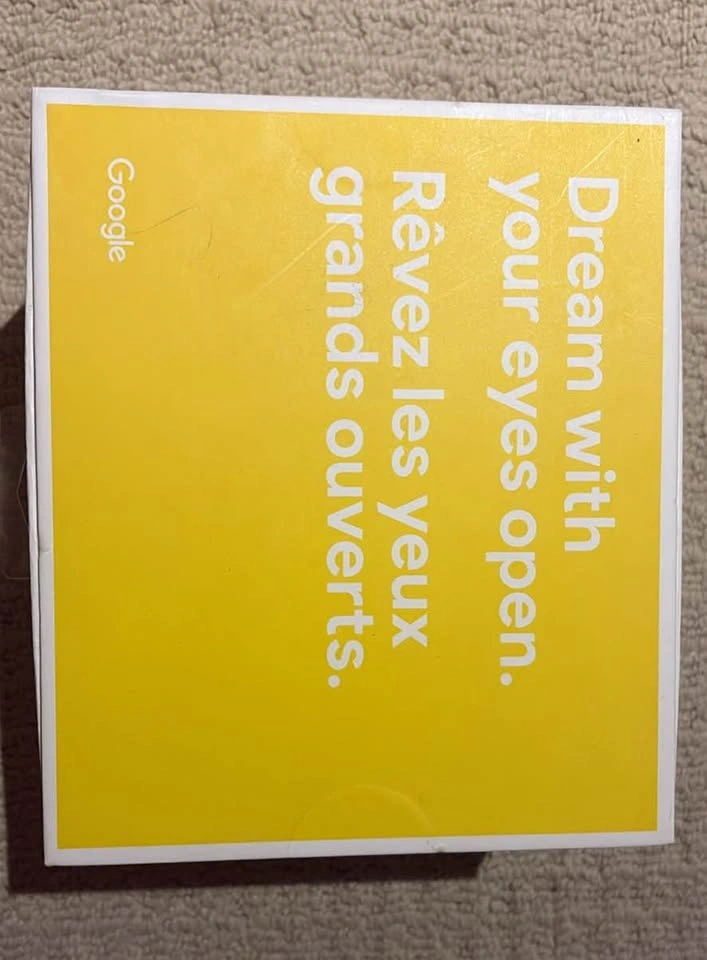 Google Daydream View VR Headset + remote - photo 3
