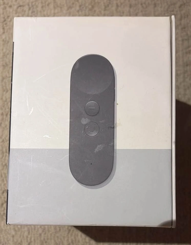 Google Daydream View VR Headset + remote - photo 5