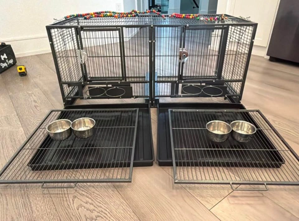 Large Dividable Bird Cage with Toys & Stainless Steel Bowls - photo 3