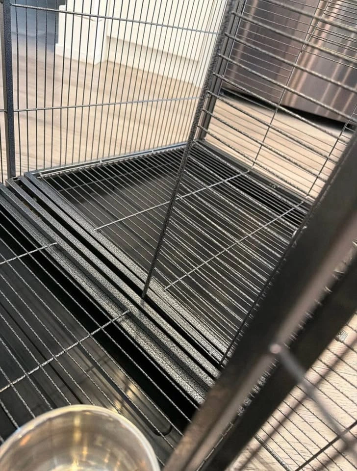 Large Dividable Bird Cage with Toys & Stainless Steel Bowls - photo 4