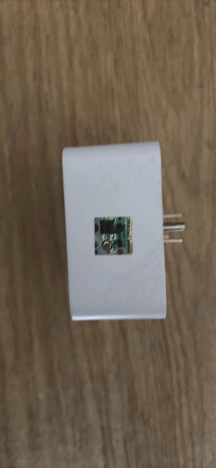 Wall outlet adaptor - photo 4