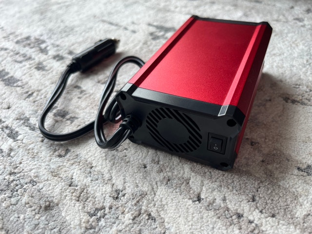 BESTEK 300W Power Inverter - photo 2