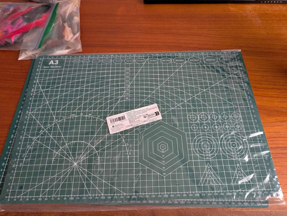 Brand new self healing cutting mat