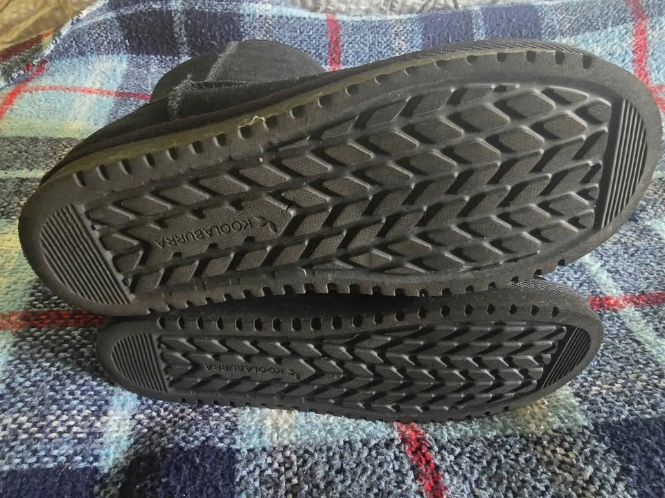 $30 KOOLABURRA by UGG BOOTS - photo 3
