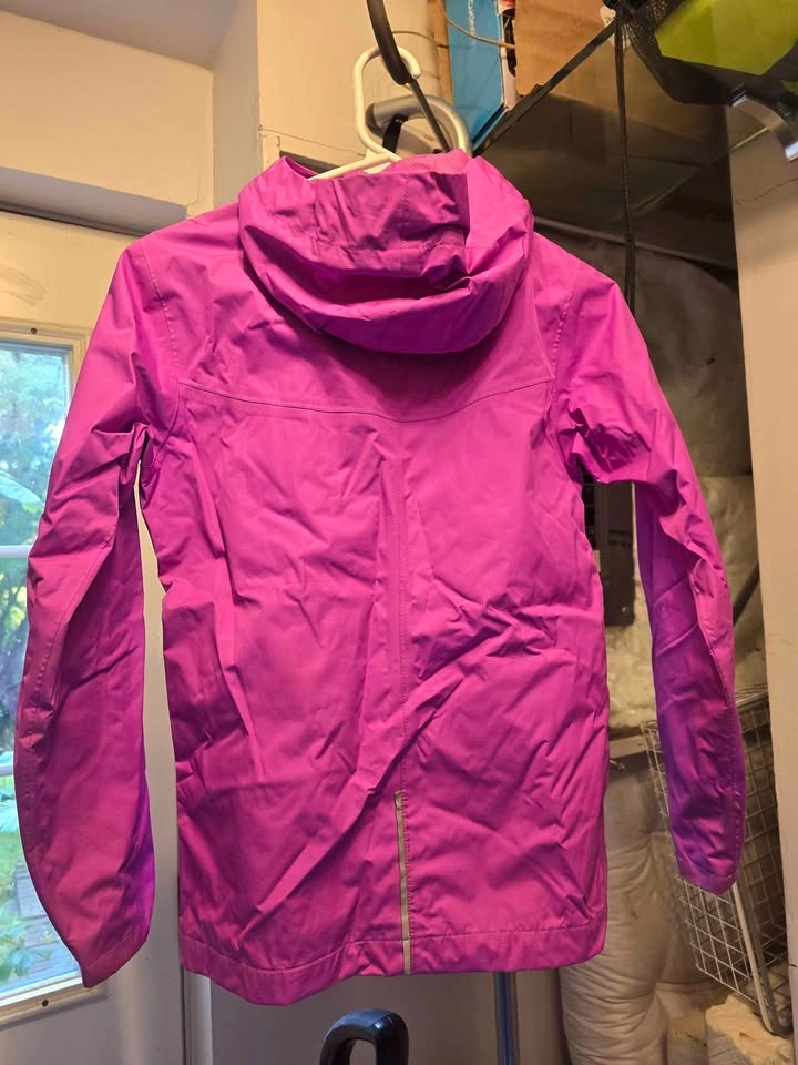 MEC Pink Rain Jacket size 12 - photo 2