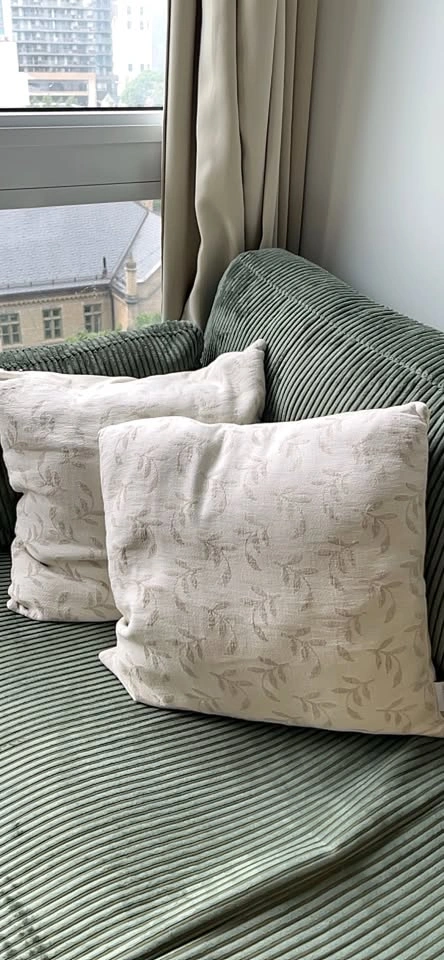 Light Beige Leaf Pattern Throw Pillows