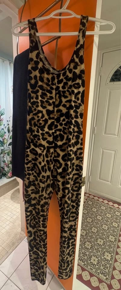 Leopard print jumpsuit - photo 2