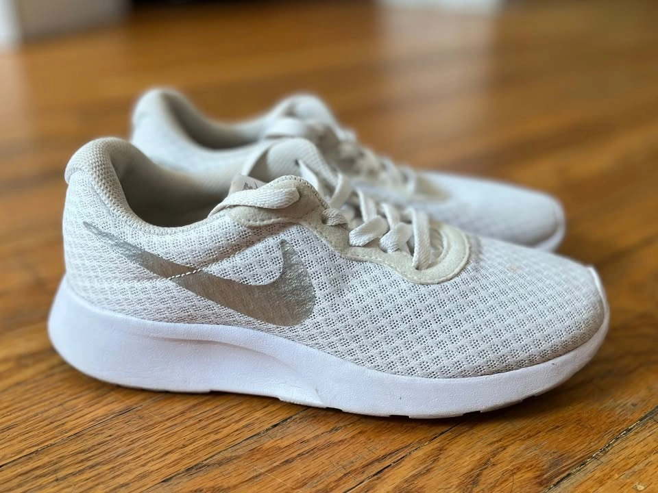 Nike Tanjun Sneakers - White - Women 5.5 - photo 3