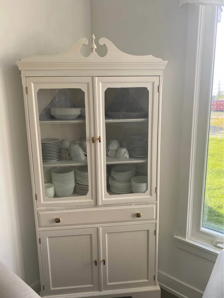 White Corner China Cabinet Hutch - photo 2