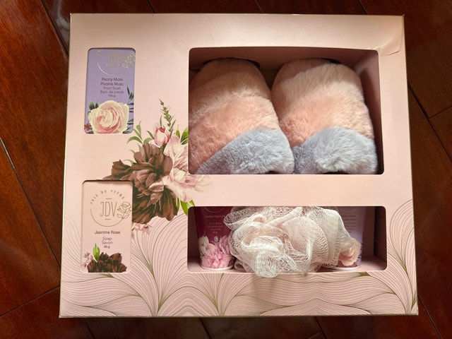 JDV Self-Care Gift Set