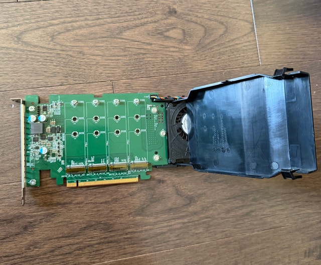 Dell DPWC400 Quad M.2 NVMe PCIe Card 080G5N - photo 2