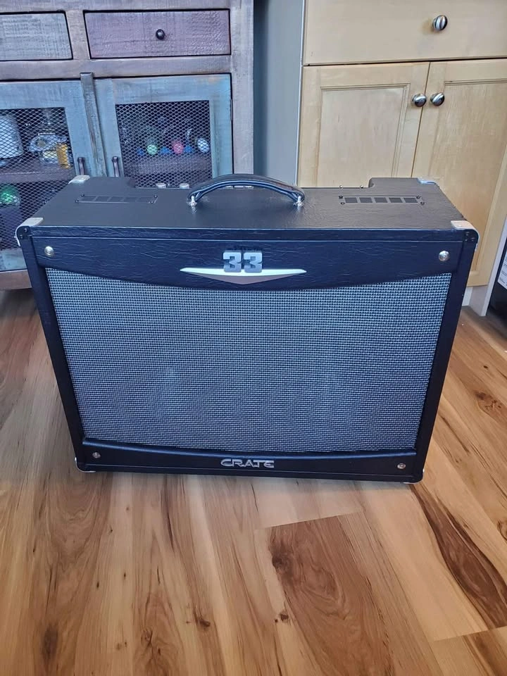 Crate V33 amp for sale