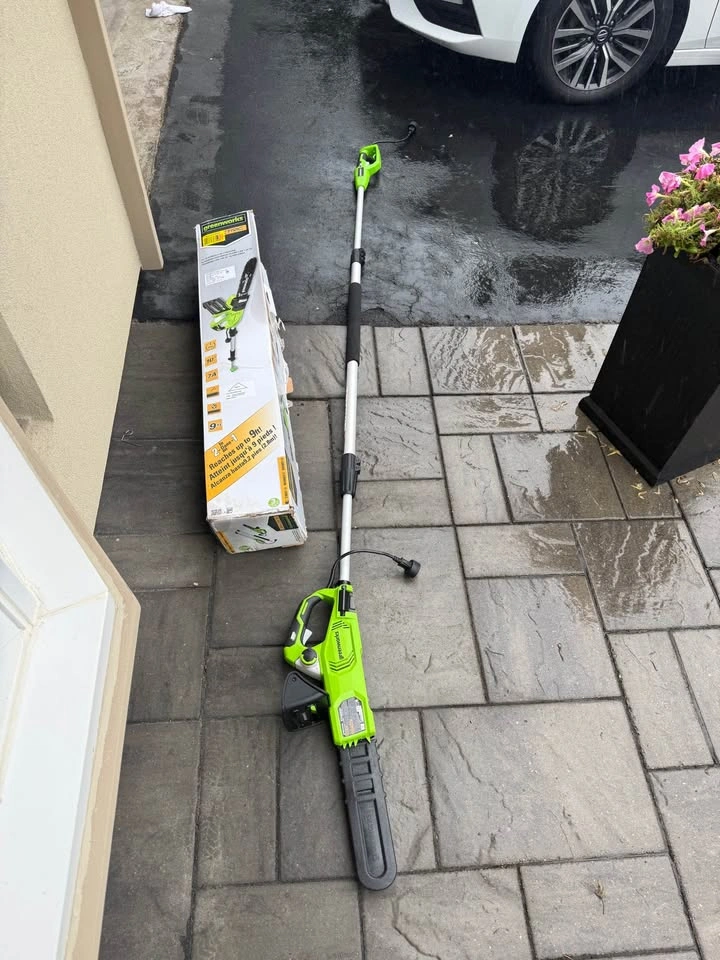Greenworks 2 in 1 ChainSaw PoleSaw Tool Combo Set - photo 4