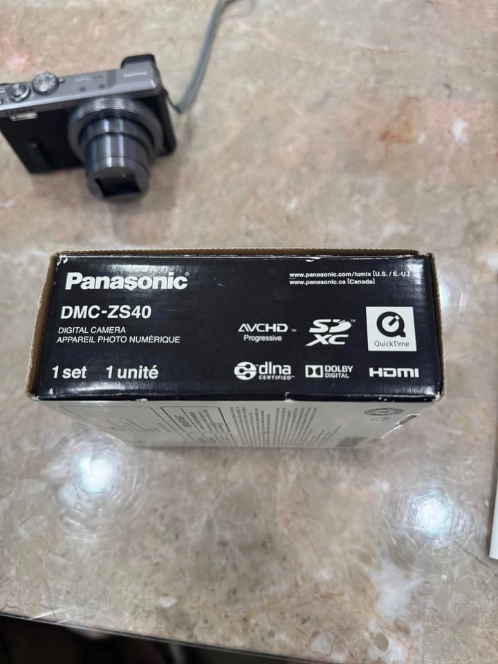 Panasonic Lumix Digital Camera Bundle - photo 3