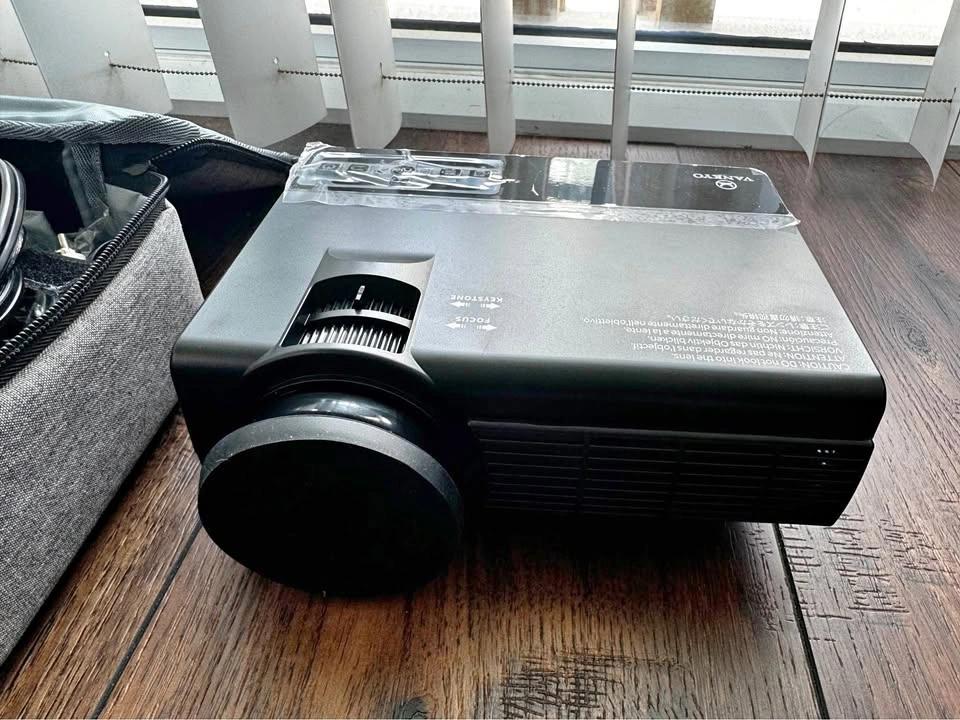 Projector Kit - Vankyo Leisure 3