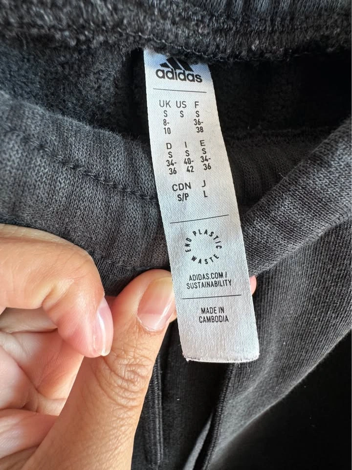 Adidas sweatpants - size S - photo 2