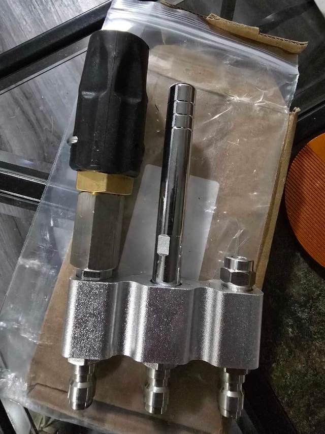 Pressure Washer Triple Nozzle Holder