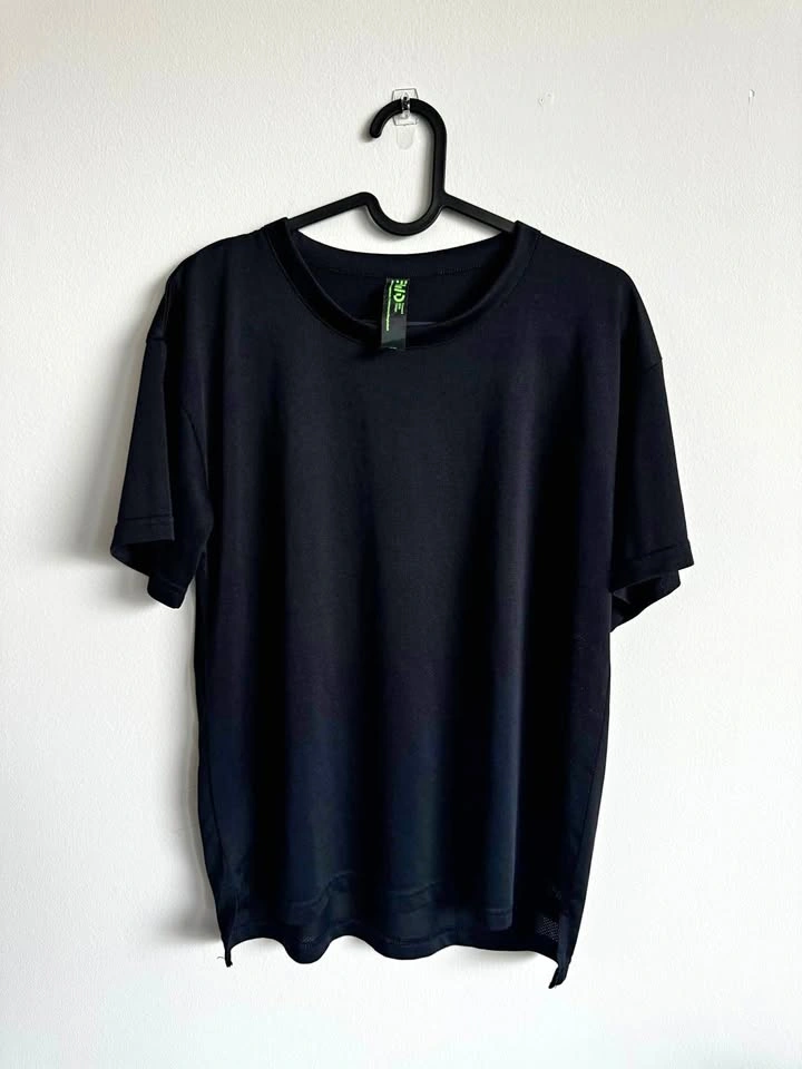 FWD workout shirt - size S