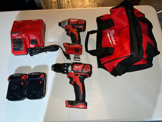 Milwaukee Tool M18 18V Cordless Drill Driver/Impact Driver
