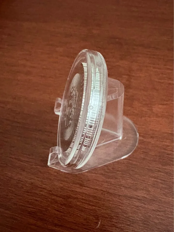 1/2 oz .999 pure/fine silver Scottsdale Mint round image indicator(3)