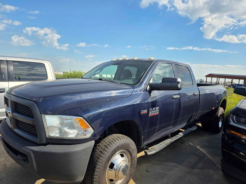 2014 Ram 3500 Crew Cab - photo 2