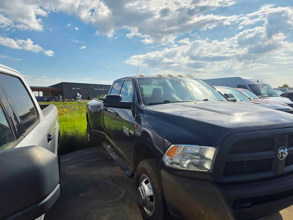 2014 Ram 3500 Crew Cab - photo 3