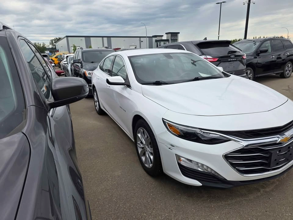 2021 Chevrolet Malibu - photo 3