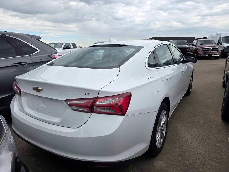 2021 Chevrolet Malibu - photo 4