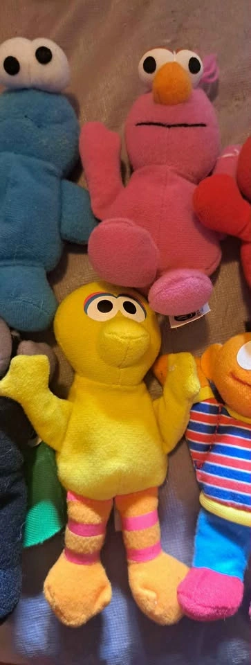Sesame Street collectable bean bag dolls - photo 3