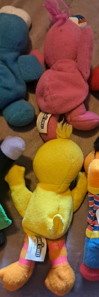 Sesame Street collectable bean bag dolls - photo 5