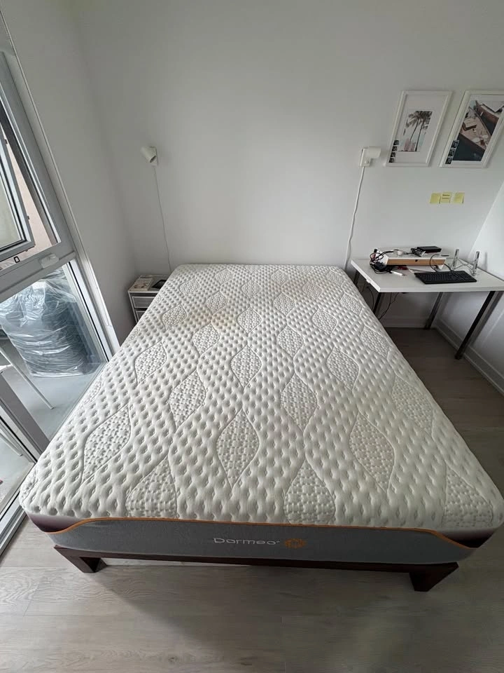 Dormeo Premium Queen Mattress – Pickup Sept 9 - photo 2