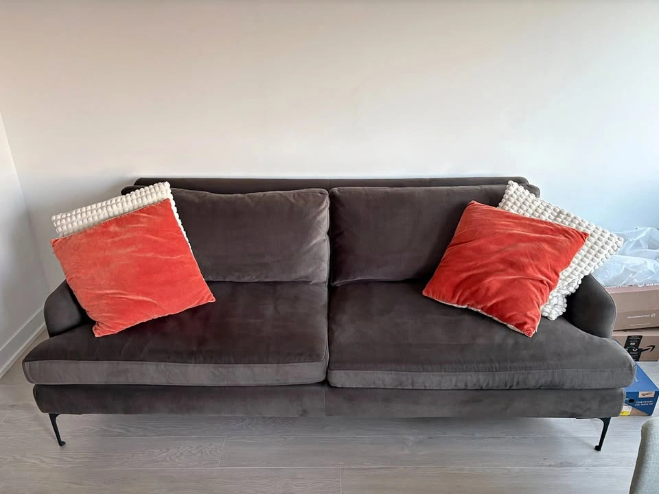 3-Seater Sofa – Dark Grey – Excellent Condition