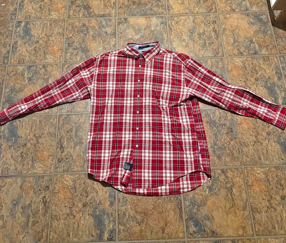 Tommy Hilfiger Red Plaid Button Up Shirt Mens Large