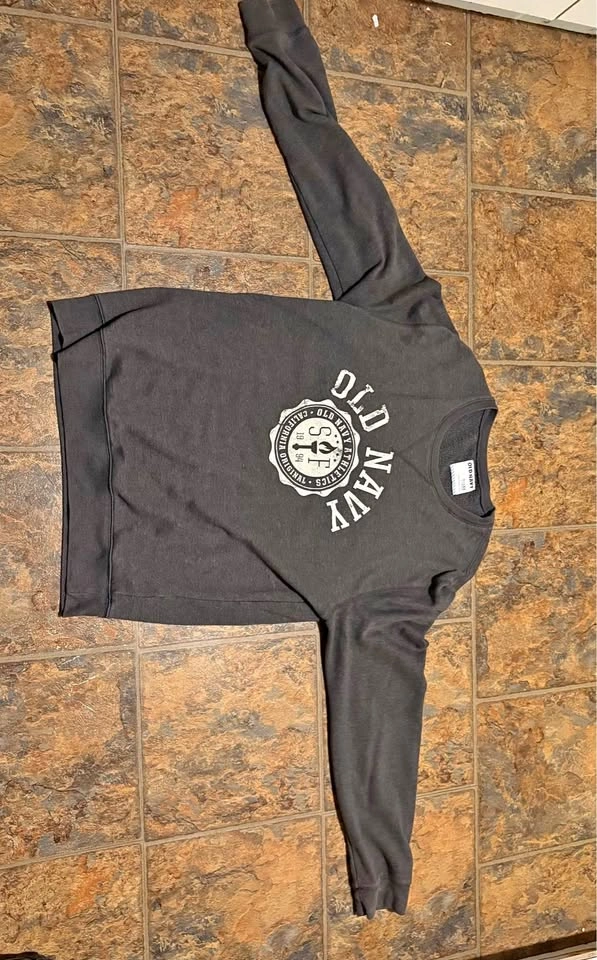 Old Navy Athletics Graphic Crewneck Sweatshirt Charcoal Large