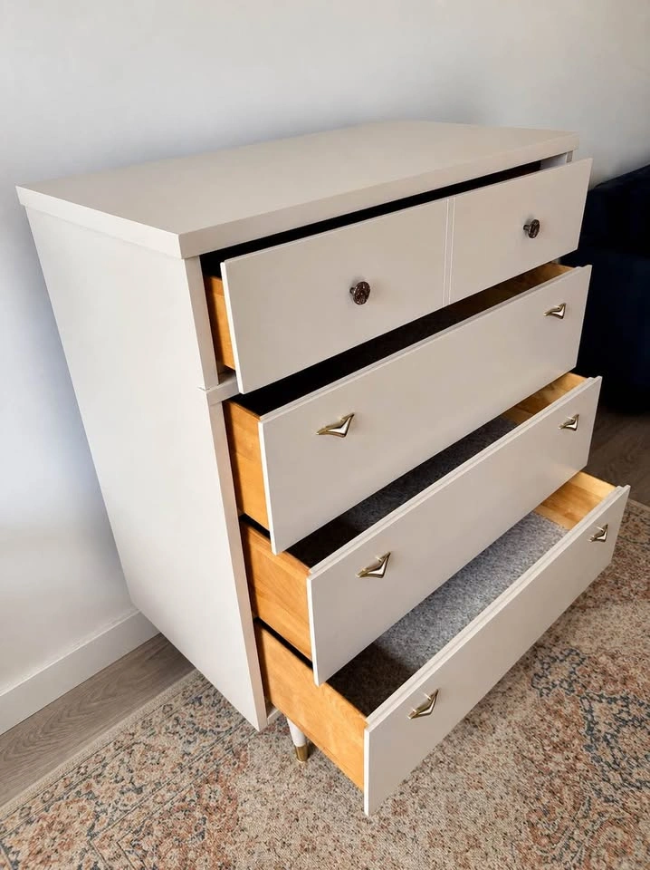 Vintage Mid Century Modern Dresser- Refinished - photo 2